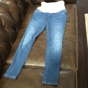 Women’s maternity skinny jeans, pea in the pod
